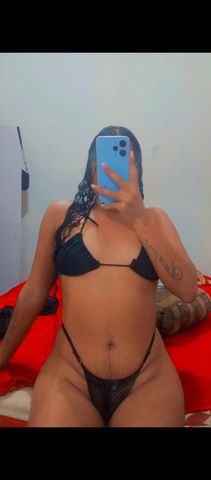 Olá meus queridos, eu sou a Samira Calheiros, uma acompanhante linda, corpo escultural e aquele sorriso que vai te deixar viciado. Morena de pele macia, cachos irresistíveis e uma pegada quente, que mistura carinho com atitude.

Total descrição e respeito, carinhosa, envolvente e pronta pra te fazer esquecer o mundo lá fora sou uma mulher diferente, para te garantir o melhor momento de prazer.

Não faço anal!!!!

Atendo 24h, basta me chama no whatsapp. Atendo em Maceió, em hotéis, motéis ou no meu local. Me chama no whatsapp para marcarmos nosso encontro, estou te esperando, beijinhos