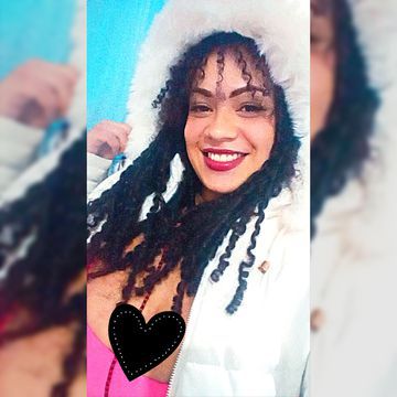 Baixinha morena que adora namorar estou te esperando 🥰