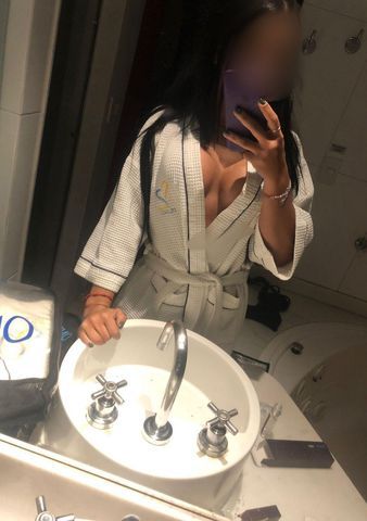 Ola amor me chamo Anitta acompanhante em São Paulo amores não tenho local fixo atende somente motel hotel 