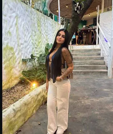 Bruna Coraline (oral) expert 369177