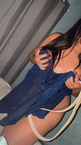 Sua putinha sem frescura
Oi amor,sem fake, sou uma morena fogosa que adora carinho com putaria, sou discreta e ao mesmo tempo safada a verdadeira putinha que vc procura, pode ter certeza que sairá bem satisfeito, sempre limpa cheirosa pra te levar a loucuras, venha me conhecer, morena diferenciada de todas que já viu.
Fotos reais sem enganação.
Local limpo discreto e organizado.
Não atendo número restrito.
Valores do site de Uma hora, me chama pra saber mais.
*Serviços adicionais como finalização na boca 50 a mais
Anal 50 a mais 
Seja claro e objetivo.