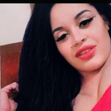 Eu sou uma morena toda gostosa gosto de chupa gostoso e da de 4 gostoso