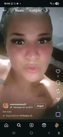 Loira sapeca 369499