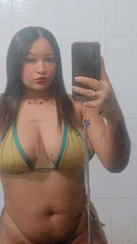 Olá amores sou a Japa, uma linda gravidinha de 5 meses e se você têm fetiches com gravidinha aqui é seu lugar. Sou limpinha, 100% discreta e te dou oque você procura, atendo em motéis e hotéis