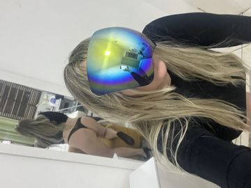 Linda loira acompanhante, delica ,educada , sensual .. atendimento completo 24hr
