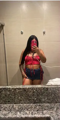 A preferida de vcs de volta na área 🥱 vem fuder essa putinha😌