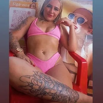 Loirinha safadinha sexo gostoso picante 
Vendo conteúdo também  chamada 