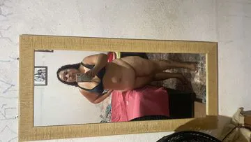 Oie amores   Sou Luara meu  a tendinite só motel não tem local 
