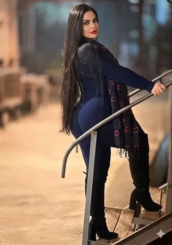 🔥 COMPLETA, DISCRETA E ENVOLVENTE 🔥
Quer relaxar com uma voz suave e um olhar que excita?
Faço todos os estilos: Vaginal, Anal e Oral. Se preferir, temos aquele momento "namoradinha" com muito carinho e conversa boa.
📍 Atendimento no meu local.
🧼 Higiene é prioridade máxima.
🔇 Sigilo absoluto.
💰 Pagamento: Pix, Cartão ou Dinheiro.
📩 Agendamentos apenas por mensagem. (Não atendo chamadas).
Real interesse? Chame e vamos marcar!
