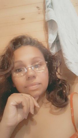 Morena safada sempre pronta pra te dar prazer .....Me chama e teremos momentos deliciosos 