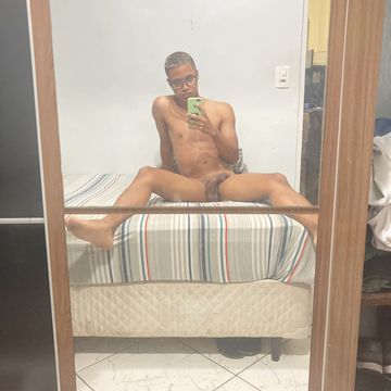 gustavo 19 anos vem me conhecer homens sao paulo sp eu so atendo mulheres e casais hetero vem e me chama para saber mais 19 anos homens em sp capital 19 acompanhante elas casais 60 160 cidade tiradentes