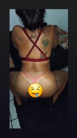 Morena do rabão novata na cidade 
Com local seguro 