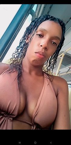 Satisfação mim chamo Camila sou garota de programa não fazer um anjo gostoso 
