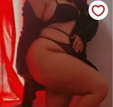 Sou sua companhia perfeita gordinha completa bronzeada estilo namoradinha sem frescura adoro chupa e ser chupada sexo bem gostoso te garanto que tera.