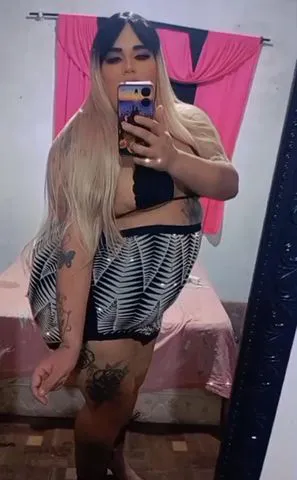 Sou uma gordinha bem safadinha tenho local estou pronta para atendê-los atendo em minha boate tenho quarto discreto venha será um prazer realizar os seus desejos 