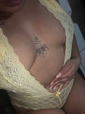 Oi amores vem gozar bem gostoso comigo estou cheia de tezao lê esperando vemmm . 