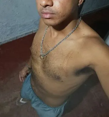 Moreno disponível  371612
