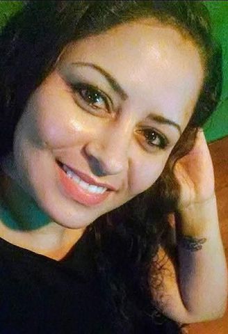 Oie, sou cacheada, simpática, siliconada bem natural, super safada, encorpada na medida, pele macia. 
Faço desde o estilo namoradinha até o mais puta. 
Na cama sou liberal e bem resolvida, oral maravilhoso molhado, adoro chupar e ser chupada, 69, vaginal, não regulo posições.♥️
Realizo suas fantasias, fio terra, inversão e outras mais quentes.
Ppk, com bigodinho, limpinha. 
Sou tranquila e te deixo a vontade. 
Vem não vai se arrepender. 
Bora gozar e bater um papo legal.

Av Duque de Caxias 2824 porta 1, em cima do móveis usados, antes da rua Alagoas
Terça das 8 hrs às 19 hrs
150 HR
80 meia 