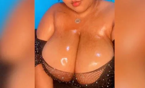 Delicia de gordinha  negona  390792