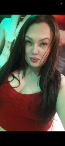 Sou uma. Mulher trans cavalona gostosa e cheirosa 