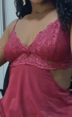 ola sou a Ju do oral gostoso, oral sem frescura, mamo natural se você for bem limpinho , chupo até o talinho , vai gozando que continuo mamando, somente para homens apaixonados no oral !!
Sou morena estilo mulherão, bumbum e seios G,sou simpática e extrovertida atendimento leve e diferenciado!!
casa particular das 8:00 as 14:00h
