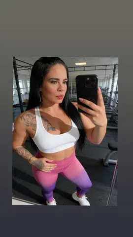 Cuzinho leite na boquinha  362512