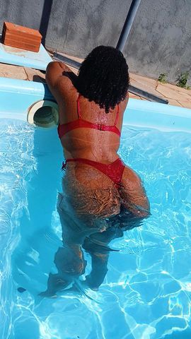 Carioca quente da bucetinha apertadinha, poucos dias na cidade 