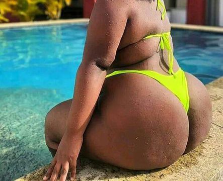 Olá,Me chamo"Nanda",tenho 40  anos, de pura gostosura,1.69 de altura, gordinha,seios avantajados, bumbum Guloso coxas grossas, pepeka lisinha e apertadinha,se vc é admirador de Gordas está no perfil certo 
 Adoro chupar,e amo ser chupada. deixa eu gozar na sua boca bb?😋👿🔥

