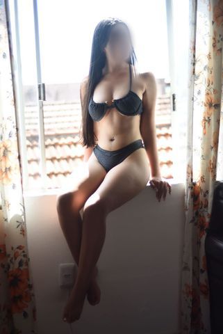 mulheres Novo Hamburgo - RS morena 20 anos VOCÊ ESTÁ PRESTES A CONHECER UMA EXPERIÊNCIA QUE VAI MEXER COM SUA CABEÇA E SEU CORPO... Eu sou a Carla, a mulher que não se compara. Morena quente, curvas de tirar o fôlego, olhar que provoca e boca que vicia. Corpo natural, atitude de mulher feita e uma pegada que vai te deixar rendido. 

Atendimento com classe e total entrega, sempre com muito carinho e discrição.

📍 Local próprio com conforto e privacidade
🚗 Atendo também em hotéis e motéis selecionados.