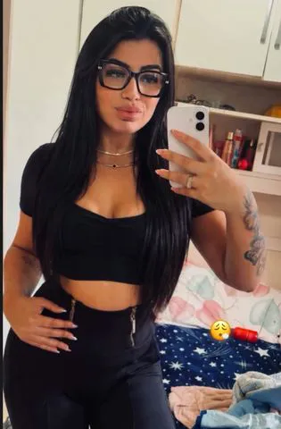 Cara de safada, intensa e pronta para te satisfazer. 373722