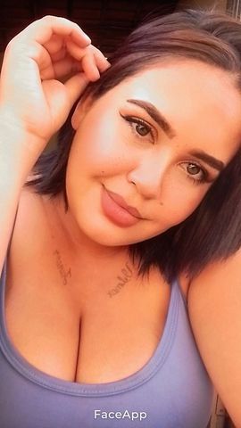 Gordinha que te leva a loucura (adoro ser chupada )faço anal com preço adicional adoro atender meus clientes com excelência 