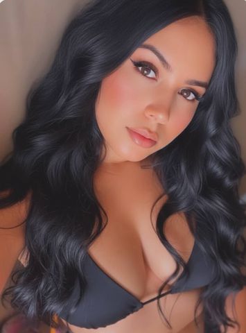 Olá amores atendimento presencial e virtual , com uma morena da pele  cheirosa uma mulher pra homens exigentes,  uma mulher de luxo e alto patrão , pronta pra te atender estilo namoradinha /valo 250