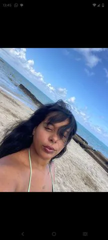 Tenho 24 aninhos, peitos grandes e uma BUNDA SUCULENTA!  Conteúdos. VIDEOS E FOTOS : ORAL com CONTAGEM REGRESSIVA, SEXO ORAL COM GOZADA, fetiches, MÉNAGE, conteúdo solo e muitos vídeos acompanhada levando pica!