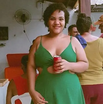 Gravo vídeos, anal oral etc ..... Morena gordinha pronta pra te satisfazer vem ,extrovertida