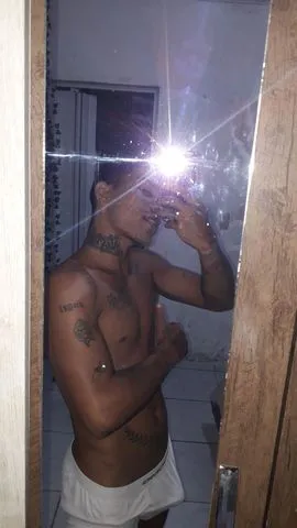 Novinho de 20cm querendo prazer 