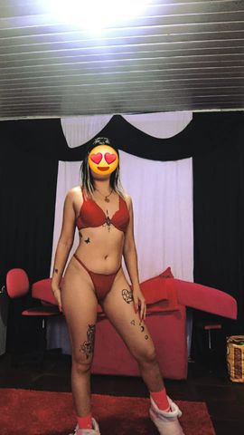 Oi meus amores, sou a Lia uma garota branquinha de cabelos pelos ombros, atendimento estilo namoradinha