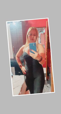 Não me chamem pedindo foto é muito menos mostrando foto do penis !!!! Acho isso ridículo!! Educação é tudo on