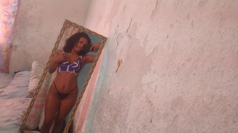 Uma ninfetinha bem safada c um oral maravilhoso... 
15 min : 60,00
30 min: 100,00
1 hora : 180,00
2 horas: 360,00
4 horas: 720,00