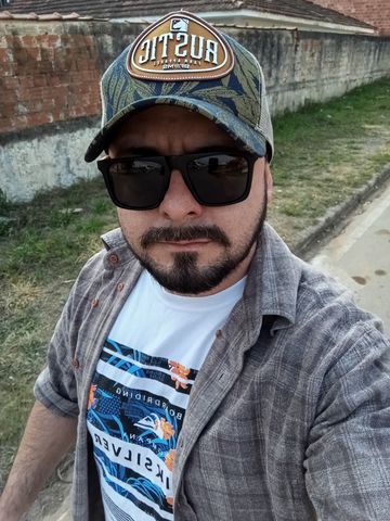 Guii Oliver  251571