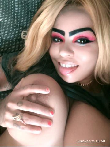 Me chamo Joelma greluda e gosto de ...

 