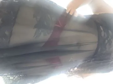 Morena fogosa pronta pra te satisfazer comigo seu desejo é uma ordem 😈