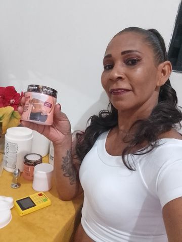 Hola sou do interior faço massagem terapêutica venham me conhece 
Faço massagem relaxante 
Massagem twin pontuais 
Massagem prostática 
Massagem ant istresse 
Massagem nurum 
Massagem alinhamento de coluna 
Se quiser qualquer uma dessas massagem com finalização valores a combinar 
Terei o prazer de atendê-lo 

