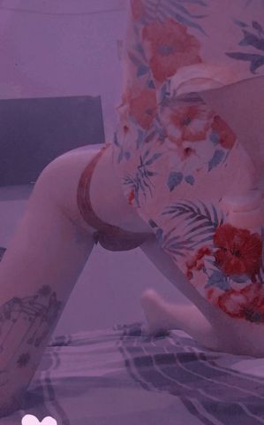 Uma trans magrinha, alta e tatuada cheia de tesão e garanto total conforto na hora!
Atendimento em motéis e a domicílio do cliente. 
Também realizo vend4s de conteud0s e chamadas!