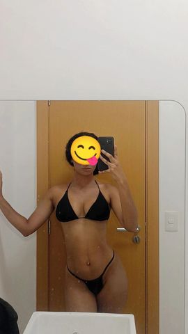 Sua namoradinha lia, faço amor gostoso e quente, gosto de cuidar, cheirosa. Estilo namoradinha amor, vamos fazer gostoso comigo?