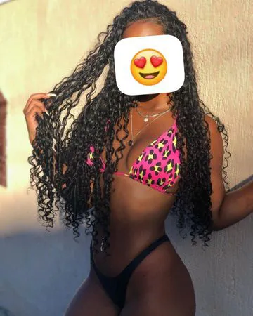 Olá atendo no centro de CG , local discreto e tranquilo,  Sua Nifetinha Completinha 
Oral Natural 
Anal sem frescura todas posições 
Bucetinha apertadinha 
Garganta Profunda 
Sem frescura 