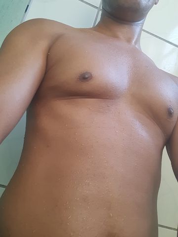 Chamo-me Gladson, agende já o seu dia e horário comigo, o seu prazer é a minha prioridade.  234046