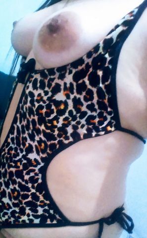 VOU MAMAR NO SEU CACETE,ATE SUAS PERNAS FICAREM BAMBAS! 38 anos ,puro tesão ,viciada sexo oral ,sem restrição posição ,bct gulosa e enorme !  260925