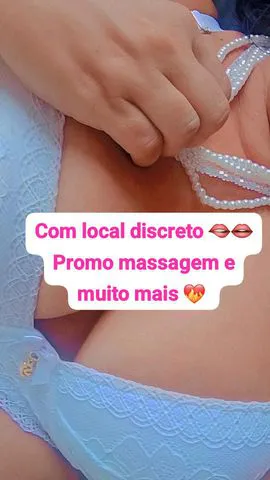 Faço um oral bem gostoso, vaginal e massagem.
Disponível Presencial, Chamada de Vídeo e Vendo Conteúdo.
