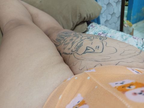 Boa e nova porém gordinha bem cheirosa 