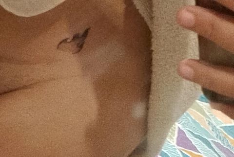 Oral vagina 🤤 vem experimentar safadinha 🤭 só manda mensagem se quiser mesmo 

